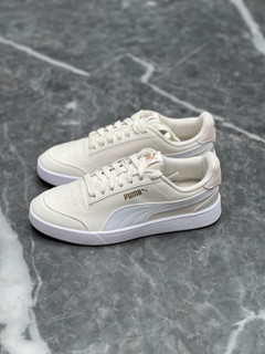خرید کتانی پوما شافل (Puma Shuffle) - طراحی شیک و کفی طبی نرم